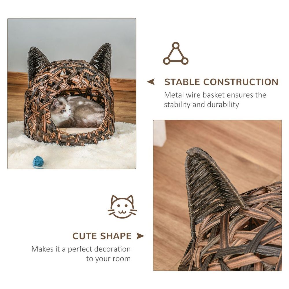 Stable construction and shape of cat bed